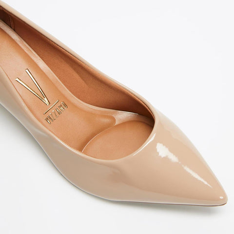Scarpin Vizzano 1122-828 Salto Baixo Bico Fino Verniz Bege