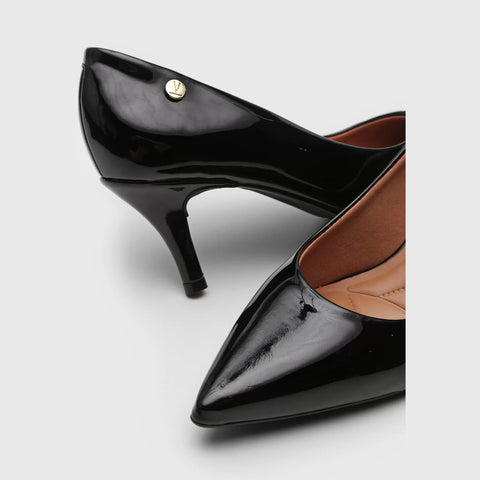 Scarpin Vizzano 1185-702 Bico Fino Preto Verniz
