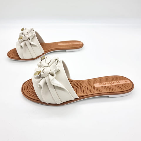 Sandália Moleca 5297-446 Sem Cadarço (Slip-on) com Babado Off White