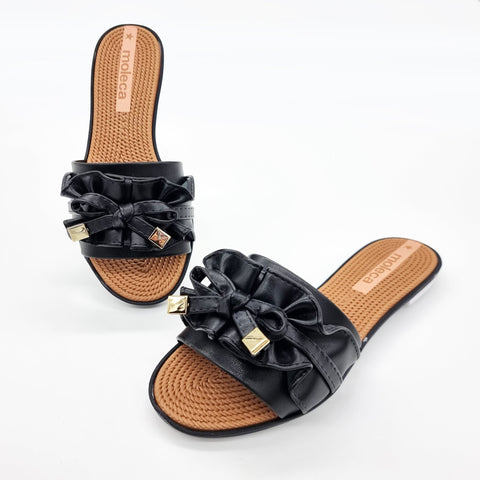 Sandália Moleca 5297-446 Sem Cadarço (Slip-on) com Babado Preta