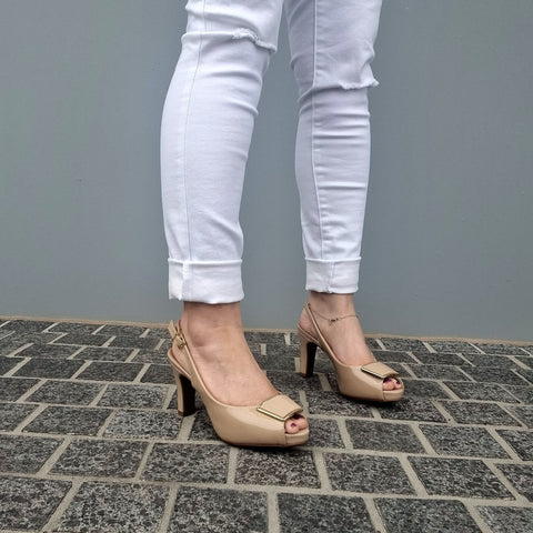 Scarpin Vizzano 1840-321 Slingback Bege Verniz