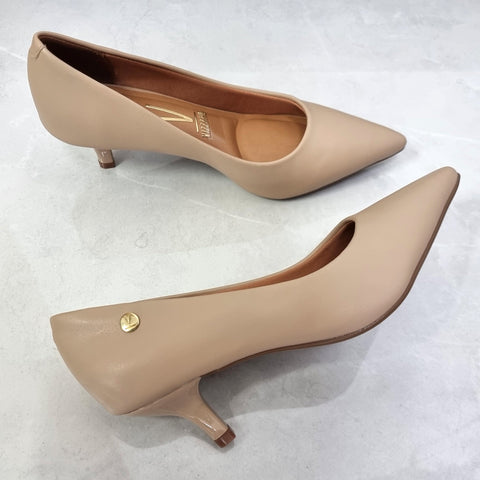 Scarpin Vizzano 1122-828 Salto Baixo Bico Fino Napa Bege