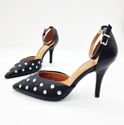 Scarpin Vizzano 1184-1192 Bico Fino com Tachas Napa Preto