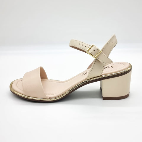 Sandália Beira Rio 8379-203 Salto Bloco Creme Napa