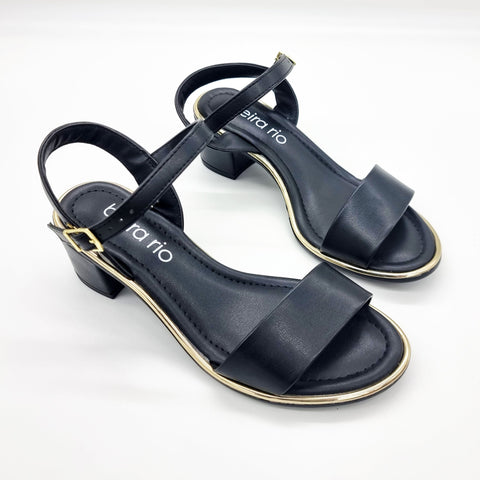 Sandália Beira Rio 8379-203 Salto Bloco Preto Napa