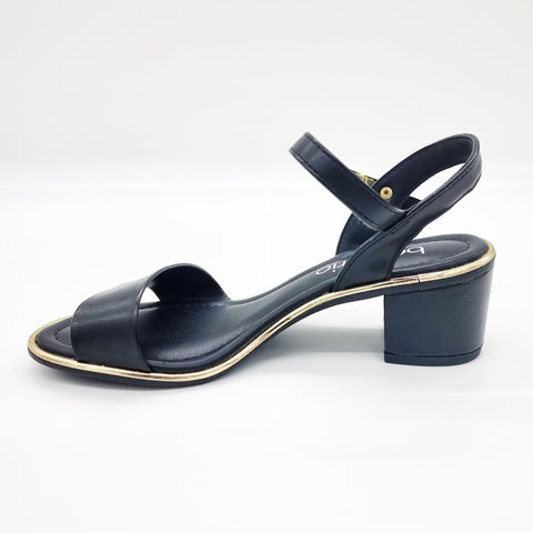 Sandália Beira Rio 8379-203 Salto Bloco Preto Napa