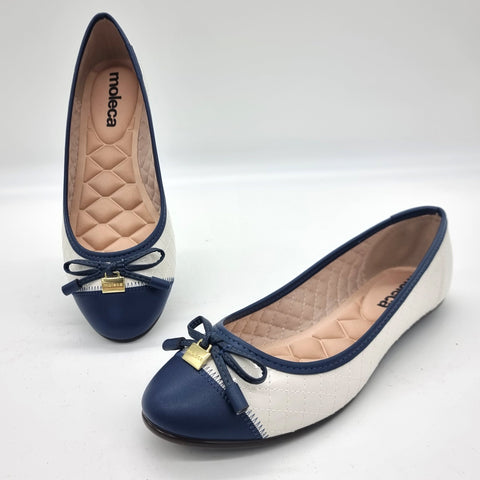 Sapatilha Moleca 5027-1407 Bico Redondo Off White/Azul-marinho