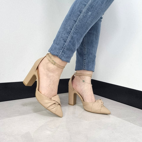 Scarpin Vizzano 1285-444 salto bloco bico fino com laço Bege