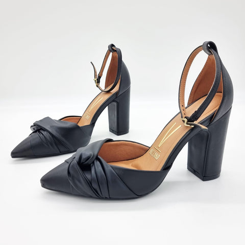 Scarpin Vizzano 1285-444 salto bloco bico fino com laço Preto