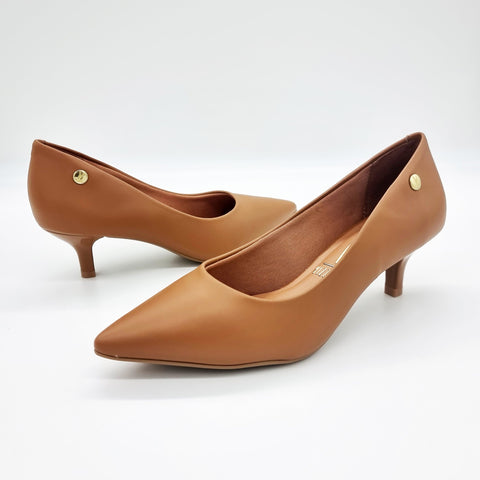 Scarpin Vizzano 1122-828 Salto Baixo Bico Fino Napa Caramelo