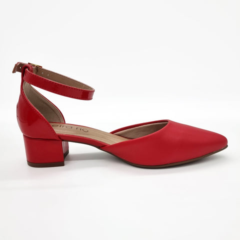 Scarpin Beira Rio 4182-204 Bico Fino com Tira no Tornozelo Vermelho