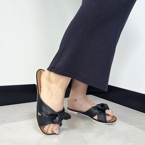 Sapatilha Moleca 5297-456 com Laço Preto