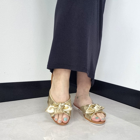 Sandália Moleca 5297-456 Sem Cadarço (Slip-on) Dourada