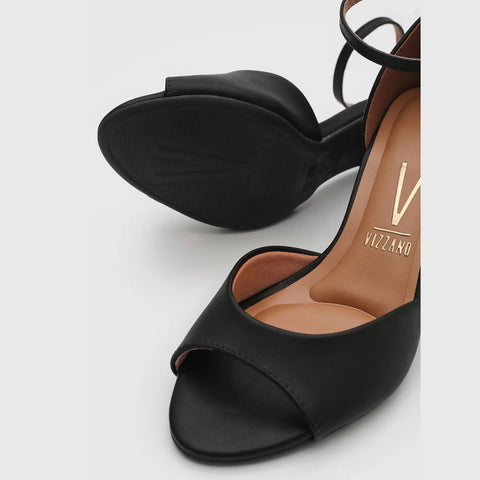 Sandália Vizzano 6262-406 Salto Bloco Preto Napa