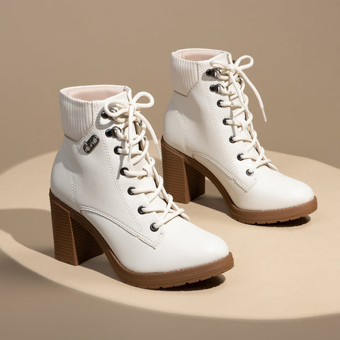 Bota Cano Curto Beira Rio 9088-103 Salto Bloco com Cadarço Off White