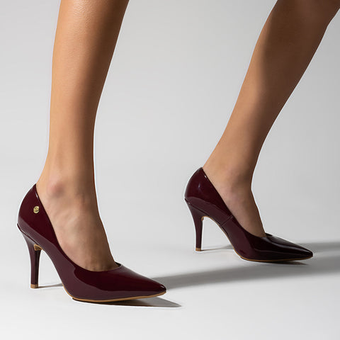Scarpin Vizzano 1184-1101 Bico Fino Salto Alto Verniz Vinho