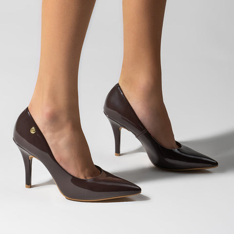 Scarpin Vizzano 1184-1101 Bico Fino Salto Alto Verniz Cacau