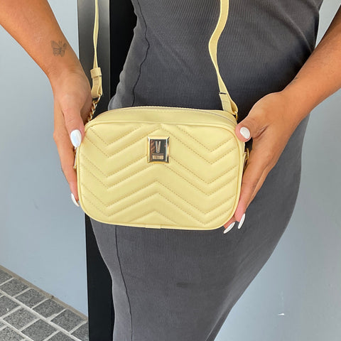 Bolsa Vizzano 10003-2 Transversal Amarelo Claro