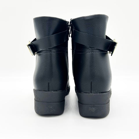 Bota Cano Curto Modare 7085-101 Rasteira Preta