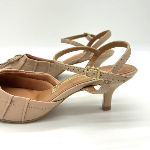 Scarpin Vizzano 1122-829 Salto Baixo Bico Fino com Laço Bege