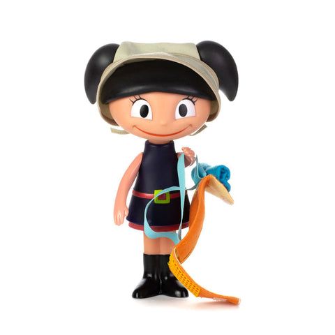 Boneca Luna Aventureira em Vinil 20cm - Estrela